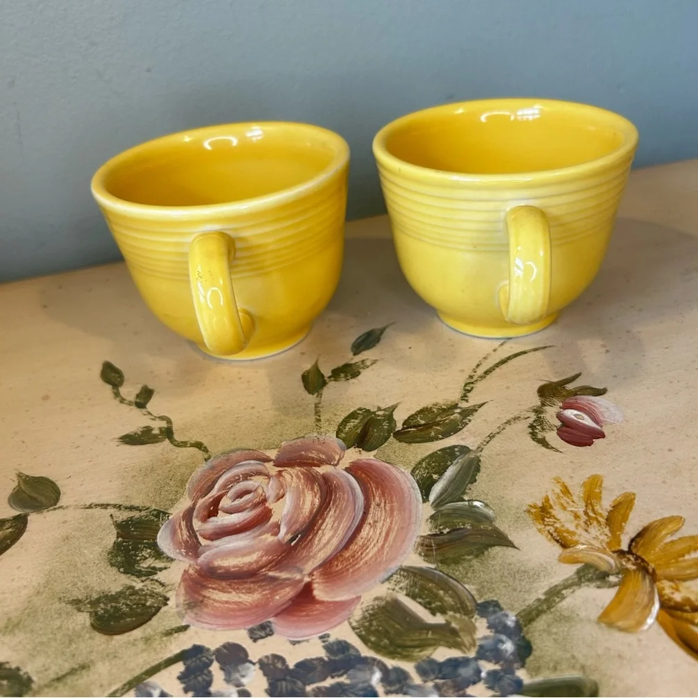 FIESTA USA Yellow Cups SET of 2